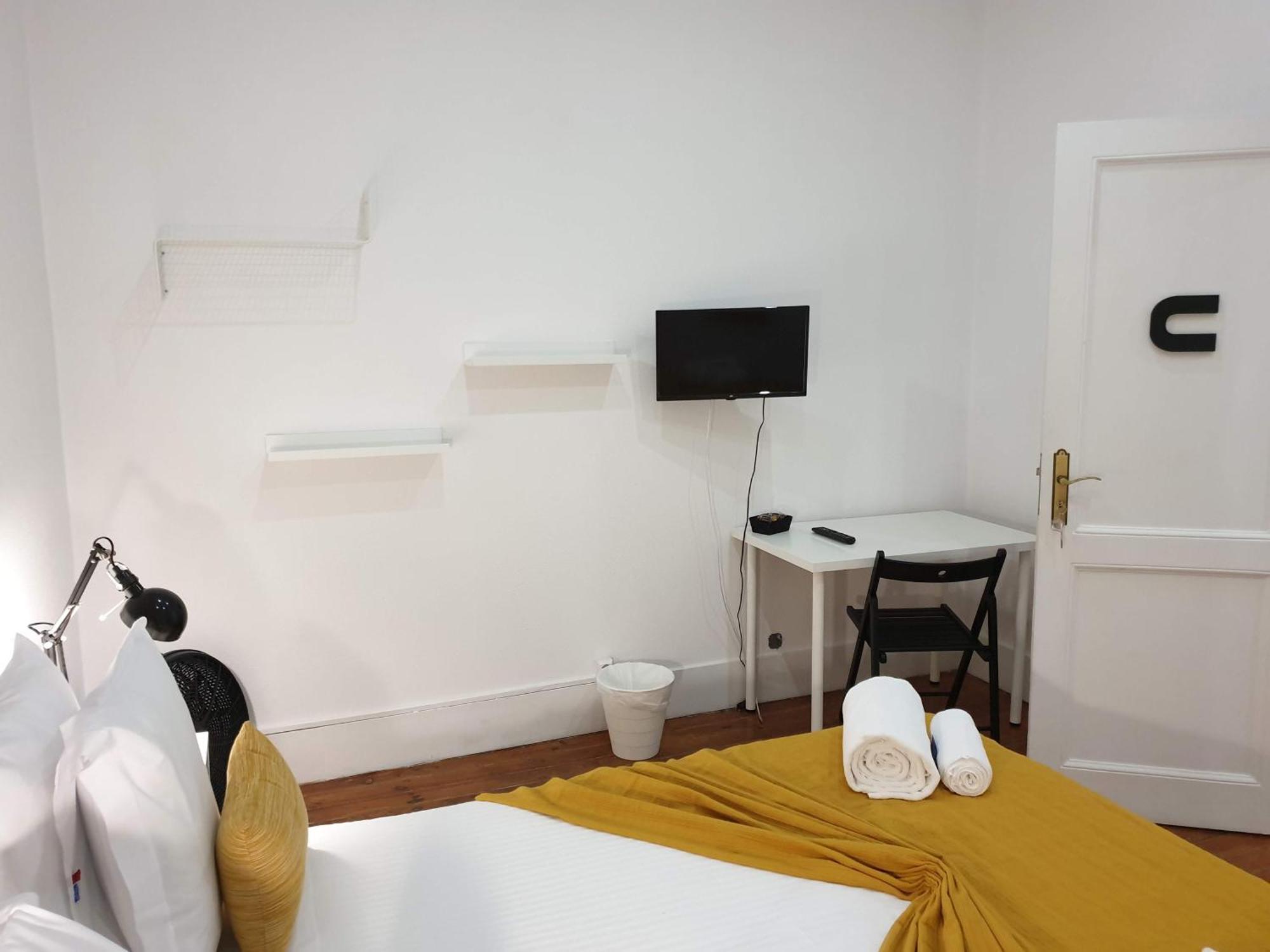 Almirante Guesthouse Лиссабон Номер фото